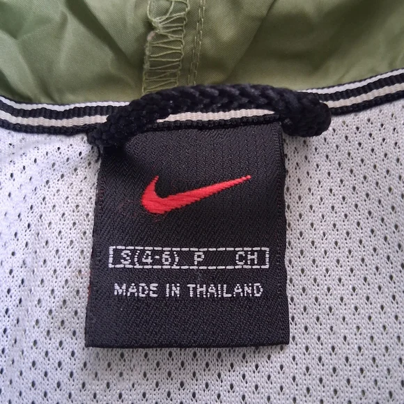 Nike Green Rain Windbreaker Jacket - Picture 4 of 5